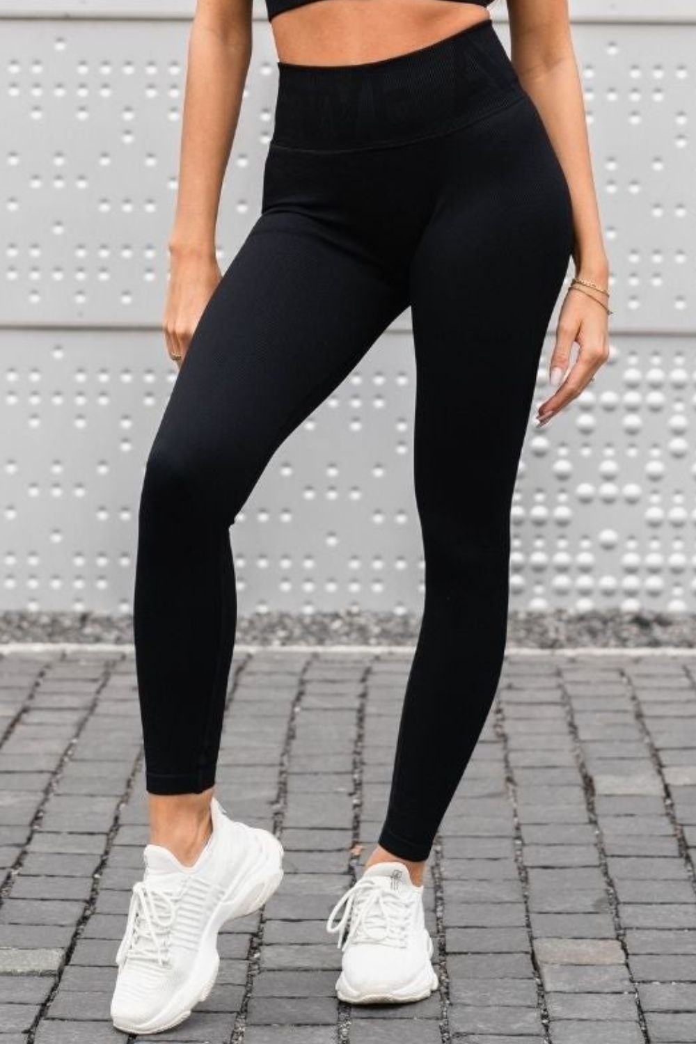 7/8 Black Lux Seamless Tights