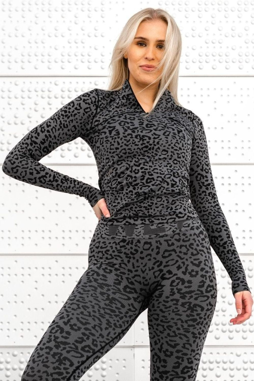 Cheetah Grey Seamless Longsleeve